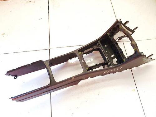 Middenconsole Middenconsole VW PASSAT B7 (362) 2.0 TDI (140 hp) 37063432 37063432