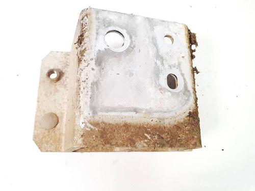 Used Front bumper bracket Front bumper bracket 35359758 35359758