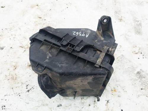 Used Air filter box Air filter box MITSUBISHI LANCER VIII (CY_A, CZ_A) 2.0 DI-D (CY8A) (140 hp) 35146957 35146957