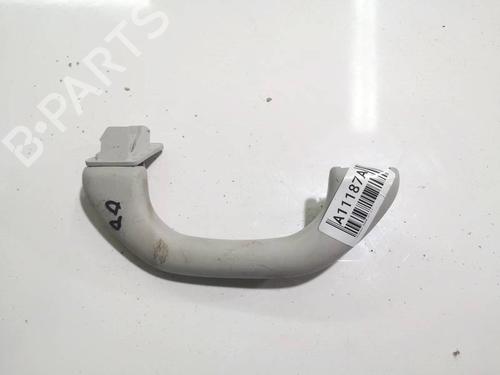 interior-roof-handle-chrysler-ypsilon-2011-34806033 main image