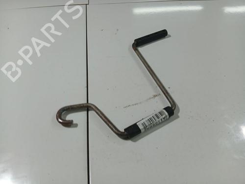 Andre Andre RENAULT CLIO II (BB_, CB_) 1.2 (BB0A, BB0F, BB10, BB1K, BB28, BB2D, BB2H, CB0A,... (58 hp) 39574107 39574107