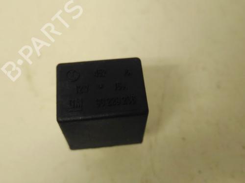 Used Electronic sensor Electronic sensor OPEL CORSA B (S93) 1.4 i (F08, F68, M68) (60 hp) 33522317 33522317