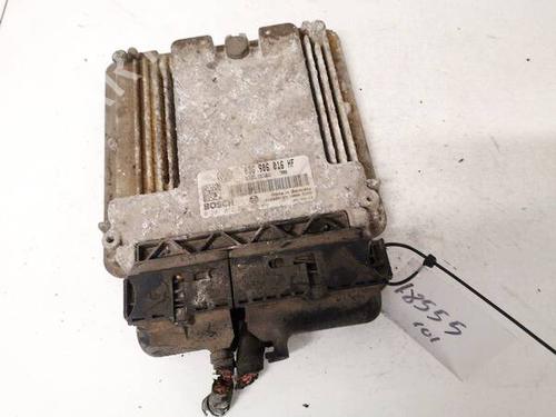 Used Engine control unit (ECU) Engine control unit (ECU) SKODA OCTAVIA II (1Z3) 2.0 TDI (140 hp) 32925368 32925368