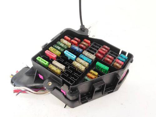 Used Fuse box Fuse box AUDI A4 B5 (8D2) 1.9 TDI (110 hp) 32947325 32947325