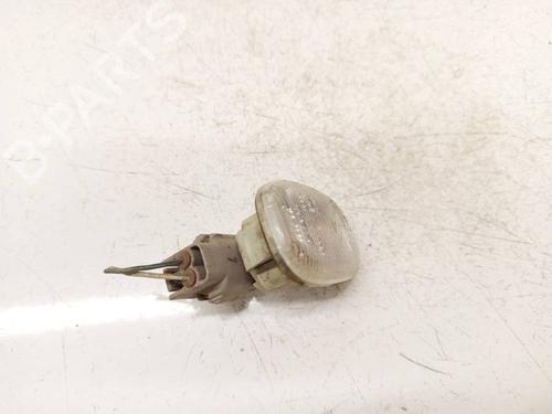 Højre side indikator Højre side indikator TOYOTA AVENSIS VERSO (_M2_) 2.0 D (CLM20_, CLM20R) (116 hp) 36548240 36548240