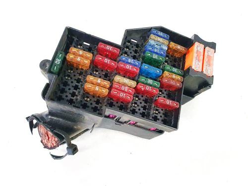 Used Fuse box Fuse box VW TOUAREG (7LA, 7L6, 7L7) 2.5 R5 TDI (174 hp) 32922220 32922220