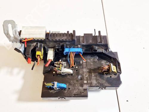 fuse-box-mercedes-benz-e-class-w212-2009-2010-2011-2012-2013-2014-2015-2016-32571204 main image