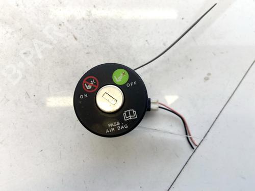 Used Switch Switch ALFA ROMEO 147 (937_) 1.6 16V T.SPARK (937.AXA1A, 937.AXB1A, 937.BXB1A) (120 hp) 32891832 32891832