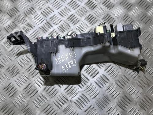 Used Fuse box Fuse box TOYOTA AVENSIS (_T25_) 2.2 D-4D (ADT251_, ADT251R) (150 hp) 33498079 33498079