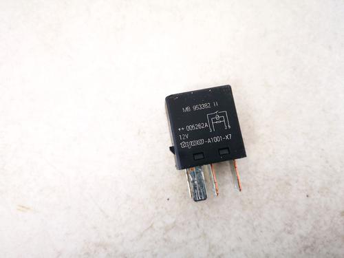 Electronic sensor MITSUBISHI SPACE STAR MPV (DG_A) 1.9 DI-D (DG4A) | BP33077063M84 - Image 2