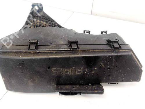 fuse-box-volvo-xc90-i-275-2002-2003-2004-2005-2006-2007-2008-2009-2010-2011-2012-2013-2014-2015-32933652 main image