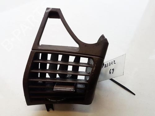 Used Air vent Air vent MERCEDES-BENZ S-CLASS (W220, V220) S 320 CDI (220.026, 220.126) (197 hp) 33061830 33061830