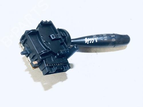 Used Warning switch Warning switch TOYOTA YARIS (_P1_) 1.4 D-4D (NLP10_, NLP10R) (75 hp) 35584009 35584009