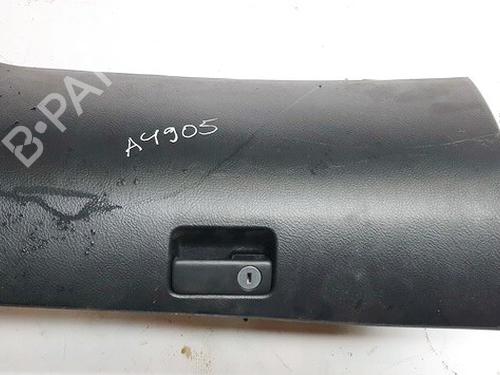 Used Glove box Glove box TOYOTA AVENSIS (_T25_) 2.0 D-4D (CDT250_, CDT250R) (116 hp) 35875545 35875545