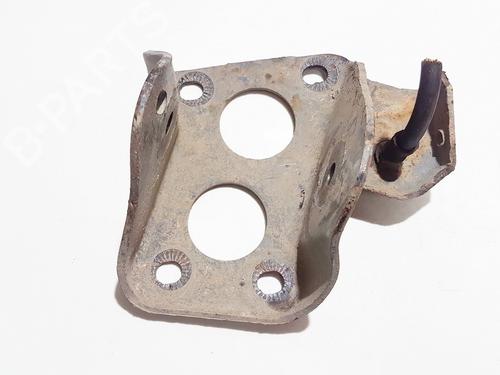 Støtte Støtte VW BORA I (1J2) 1.9 TDI (90 hp) 33105545 33105545