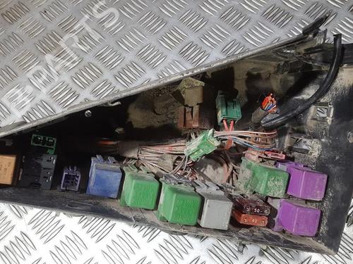 Used Fuse box Fuse box OPEL OMEGA B (V94) 2.0 16V (F69, M69, P69) (136 hp) 33497810 33497810