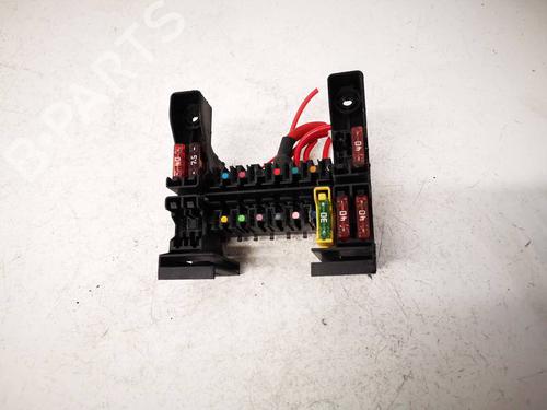Used Fuse box Fuse box 38299136 38299136