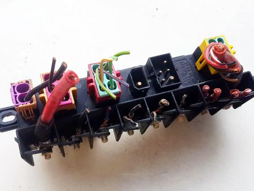Fuse box AUDI 100 C4 Avant (4A5) 2.5 TDI | BP33526492E1 - Image 2