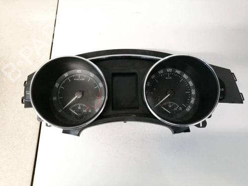 Used Instrument cluster Instrument cluster 35226593 35226593