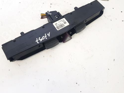 Used Warning switch Warning switch OPEL ZAFIRA / ZAFIRA FAMILY B (A05) 1.9 CDTI (M75) (120 hp) 35529346 35529346