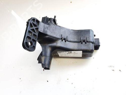 Used Fuse box Fuse box TOYOTA AVENSIS (_T25_) 2.2 D-CAT (ADT251_, ADT251R) (177 hp) 33503225 33503225