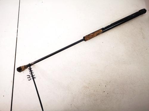 tailgate-lift-support-audi-a4-b5-8d2-1994-1995-1996-1997-1998-1999-2000-2001-35574707 main image