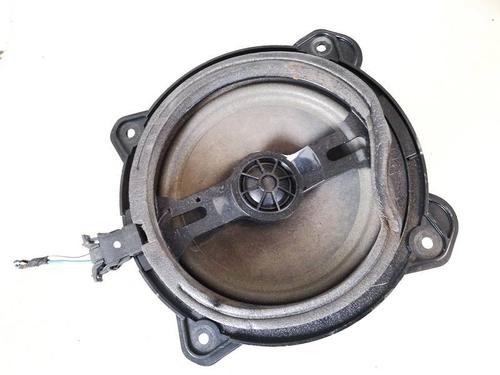 speaker-audi-a3-8p1-2003-2004-2005-2006-2007-2008-2009-2010-2011-2012-2013-32920207 main image