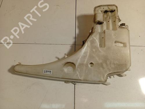 Used Windscreen washer tank Windscreen washer tank BMW 3 (E90) 318 d (143 hp) 34800890 34800890