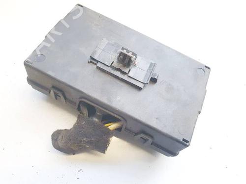 Used Fuse box CITROËN C4 II (NC_) 1.6 HDi 110 (112 hp) 32965398