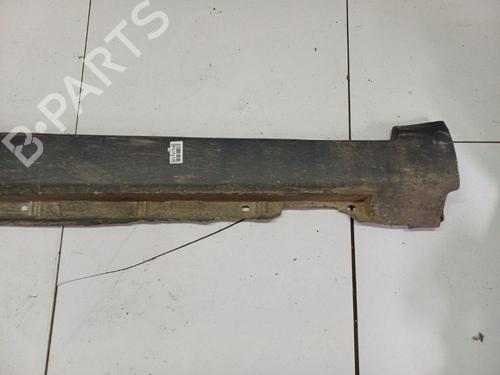 right-sideskirt-volvo-v50-545-2003-2004-2005-2006-2007-2008-2009-2010-2011-2012-36517843 main image