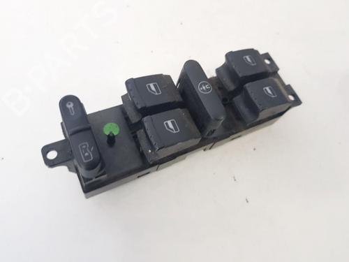 Interruttore VW BORA I (1J2) 1.9 TDI (115 hp) 32876035