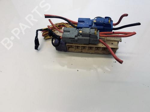 fuse-box-renault-modus-grand-modus-fjp0_-2004-33088795 main image