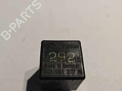 Used Electronic sensor Electronic sensor AUDI 100 C4 Avant (4A5) 2.5 TDI (115 hp) 40244910 40244910