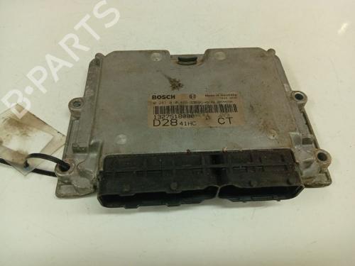 Used Engine control unit (ECU) Engine control unit (ECU) CITROËN JUMPER I Van (230L) 2.8 HDi (128 hp) 40556125 40556125