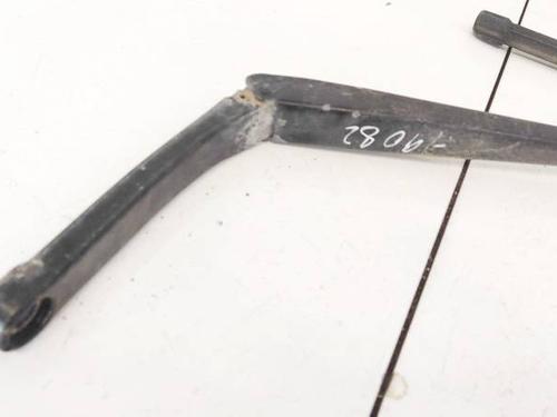 front-windshield-wiper-arm-vw-golf-v-1k1-2003-2004-2005-2006-2007-2008-2009-2010-32945749 main image