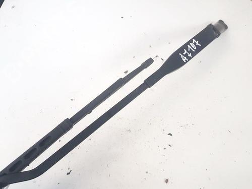 front-windshield-wiper-arm-audi-a4-b5-8d2-1994-1995-1996-1997-1998-1999-2000-2001-32877837 main image
