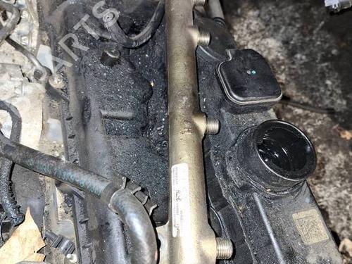 Used Injection rail Injection rail 35129584 35129584
