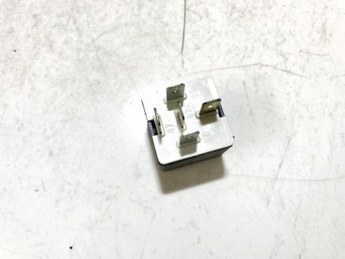 Electronic sensor OPEL ZAFIRA A MPV (T98) 2.0 DI 16V (F75) | BP33520843M84 - Image 2