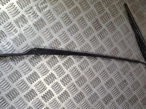 front-windshield-wiper-arm-bmw-x5-e53-2000-2001-2002-2003-2004-2005-2006-33496270 main image