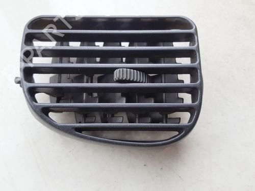Used Air vent Air vent VOLVO V40 Estate (645) 1.9 DI (95 hp) 33518223 33518223