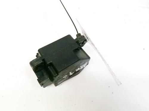 Used Electronic module Electronic module VOLVO V50 (545) 2.4 (140 hp) 32924441 32924441