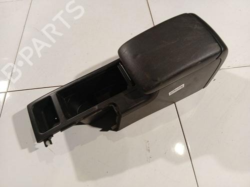 Used Armrest / Center console Armrest / Center console 37678019 37678019