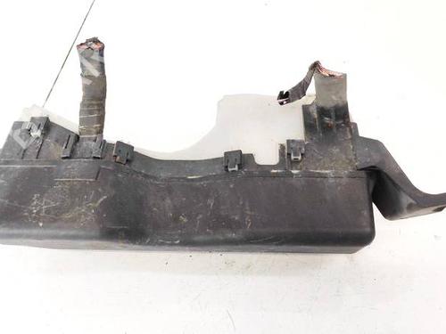 fuse-box-toyota-corolla-verso-_e12_-2001-2002-2003-2004-2005-2006-2007-32945677 main image