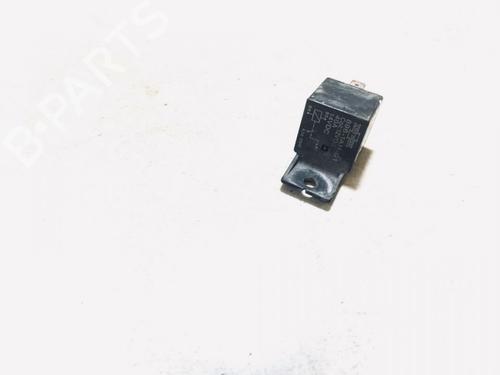 Used Electronic sensor Electronic sensor TOYOTA AVENSIS (_T25_) 1.6 VVT-i (ZZT250_, ZZT250R) (110 hp) 33071479 33071479