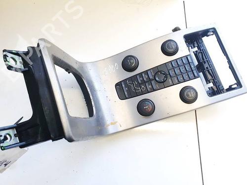 Used Climate control Climate control VOLVO V50 (545) 2.0 D (136 hp) 35321040 35321040