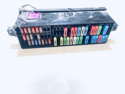 Used Fuse box Fuse box SEAT IBIZA IV (6J5, 6P1) 1.4 (85 hp) 33063739 33063739