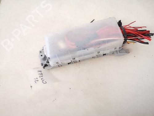 Fuse box OPEL MERIVA A MPV (X03) 1.7 DTI (E75) | BP32882076E1 - Image 3