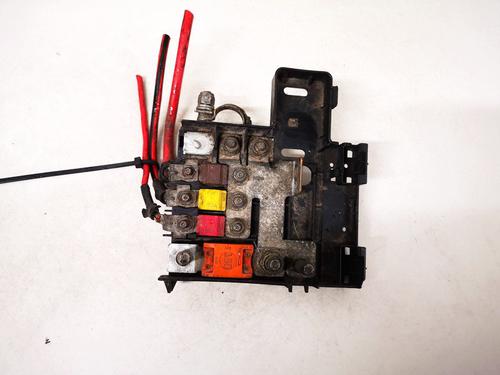 Used Fuse box Fuse box FIAT STILO (192_) 1.9 JTD (192_XF1A) (80 hp) 33083031 33083031