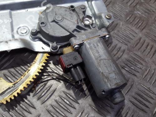 Used Left front window motor Left front window motor SAAB 9-3 (YS3D) 2.0 i (131 hp) 35664644 35664644