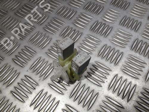 other-toyota-corolla-verso-_e12_-2001-2002-2003-2004-2005-2006-2007-33501772 main image